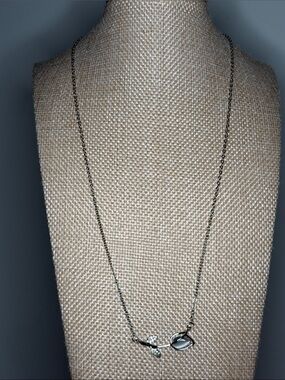 Delicate Silvertone Leaf Pendant Necklace -
